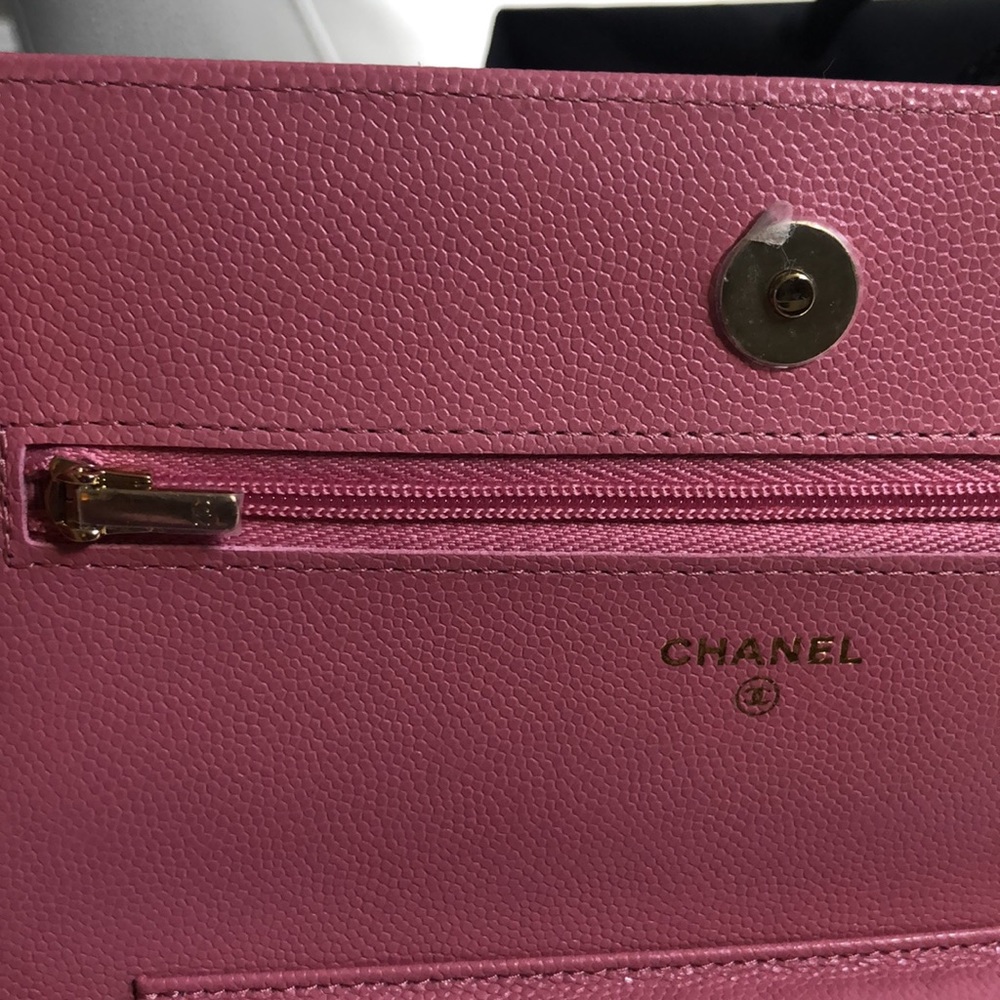 New Chanel WOC from the 22 Collection! - Picture 4 of 10
